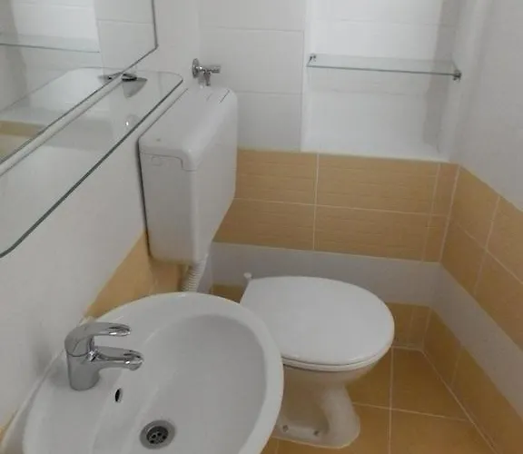 Potts Point Apartment